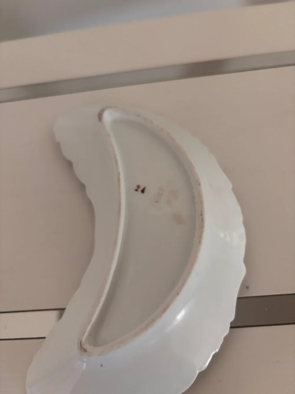 Antique Haviland Limoges. Crescent-shaped Trinket Dish - Picture 3 of 4